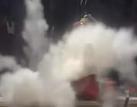 慘烈！企業(yè)因使用過(guò)期滅火器培訓(xùn)，突然爆炸致